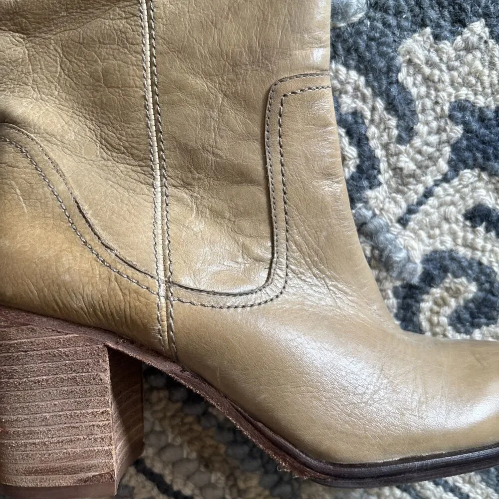 Vince Camuto vince camuto